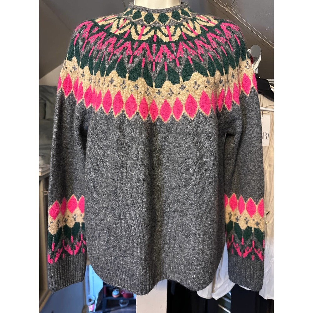 Vince Camuto Sweater Size S